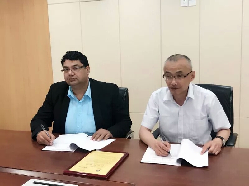 相助共赢“人生就是博•伊士顿电梯”与巴基斯坦首单签约乐成！