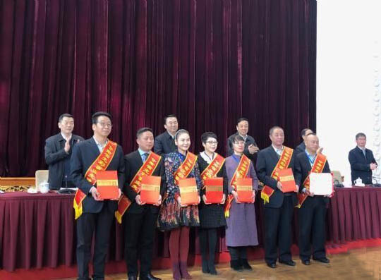 兰州人生就是博集团总裁朱全祖荣获甘肃省“色泽事业先进小我私家”声誉称呼