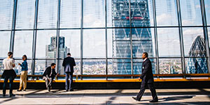 坚持“抓落实、求实事、认真任”的九字目的，，，起劲践行“安老、扶幼、助学、济困”宗旨，，，勇担企业社会责任。。。。